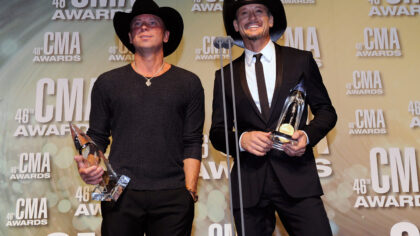 Tim McGraw Kenny Chesney